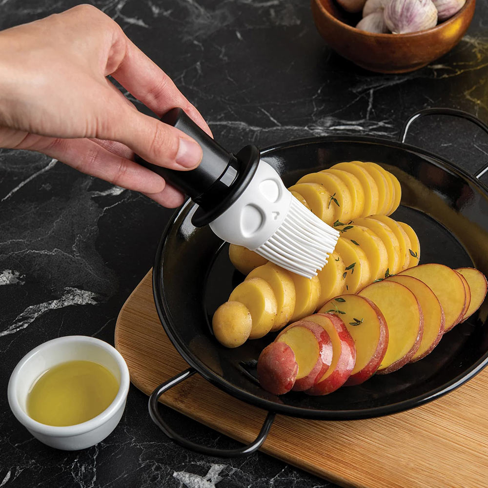 Skully Silicone Basting Brush