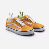 Sneakers Peekers Fresh Air Keepers!