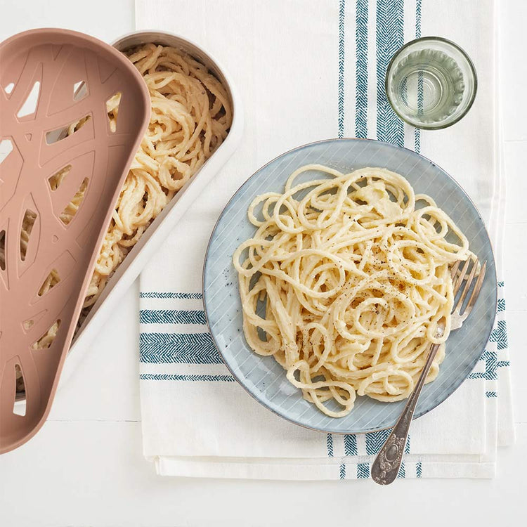 Quick Microwave Pasta Cooker