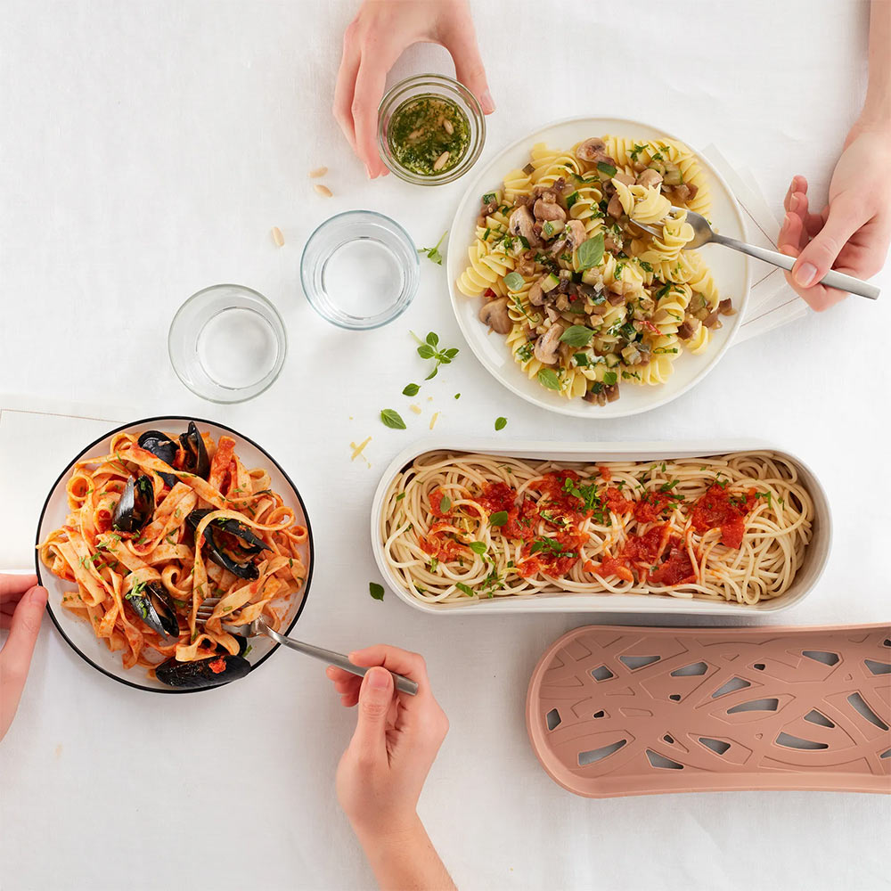 Quick Microwave Pasta Cooker