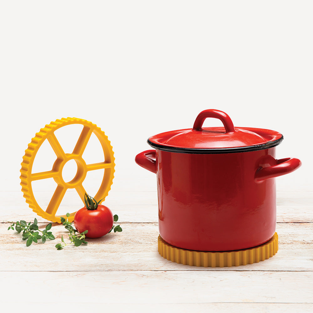 Rotelle Silicone Trivet