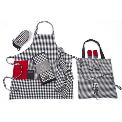 Classic B&W Kitchen Set
