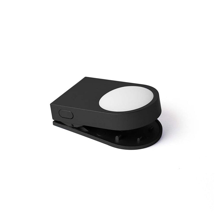 lucie-wearable-led-clip-black-4.jpg