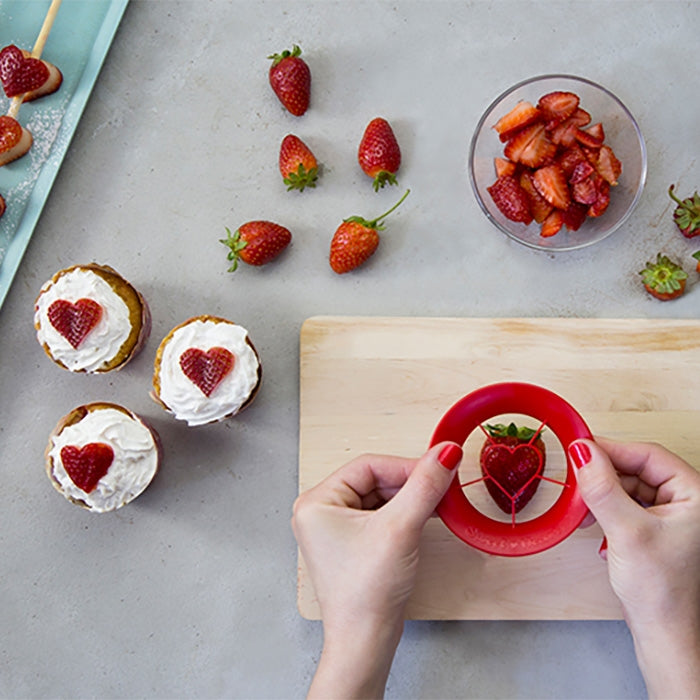 Sweet Heart - Strawberry cutter