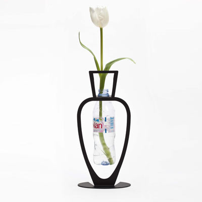Primavera Vase: Unique and Spectacular Holiday Gift Idea