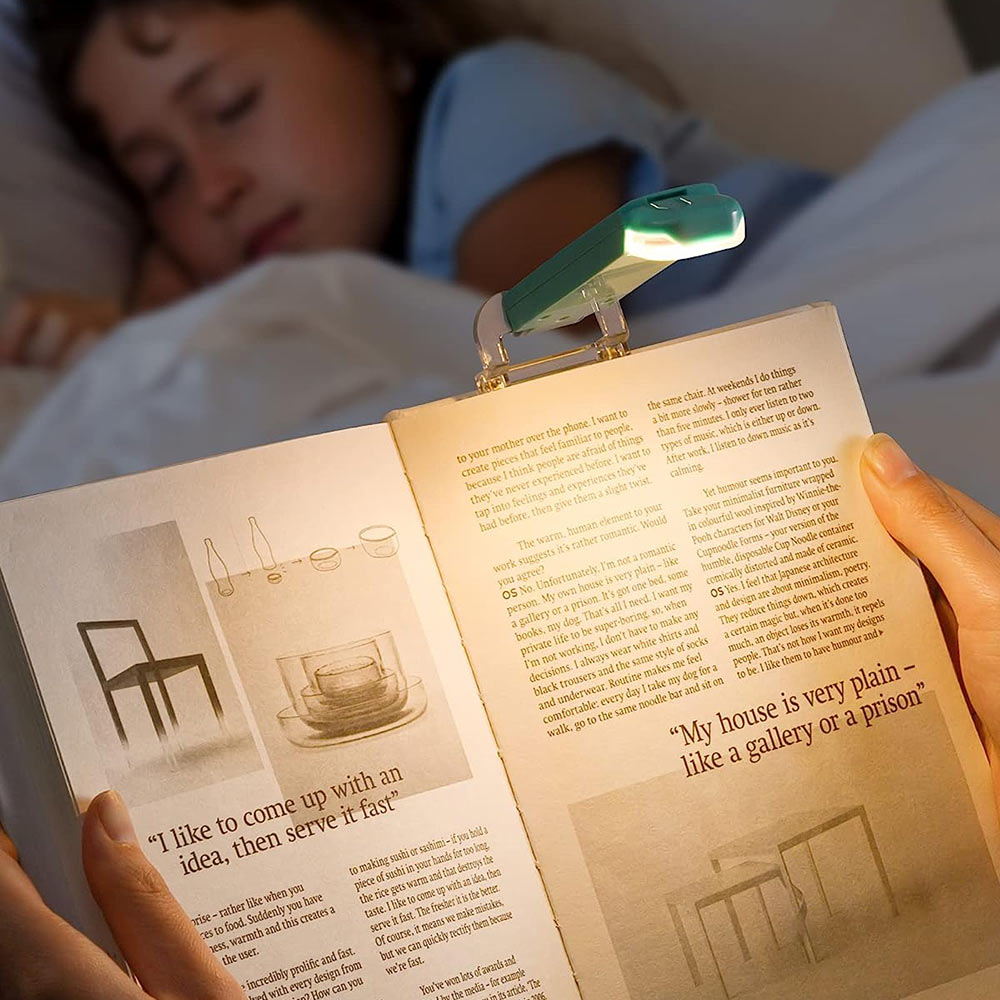 Rechargeable Clip Book Light – Animi Causa