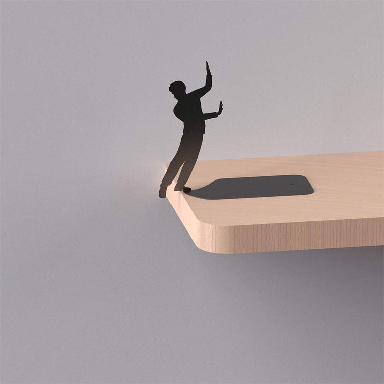 Cliffhanger-Bookend2.jpg