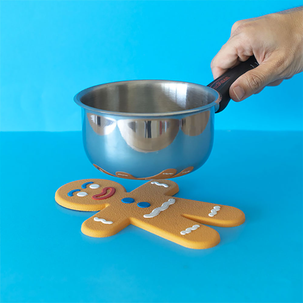 GingerMan-magnetic-trivet4.jpg