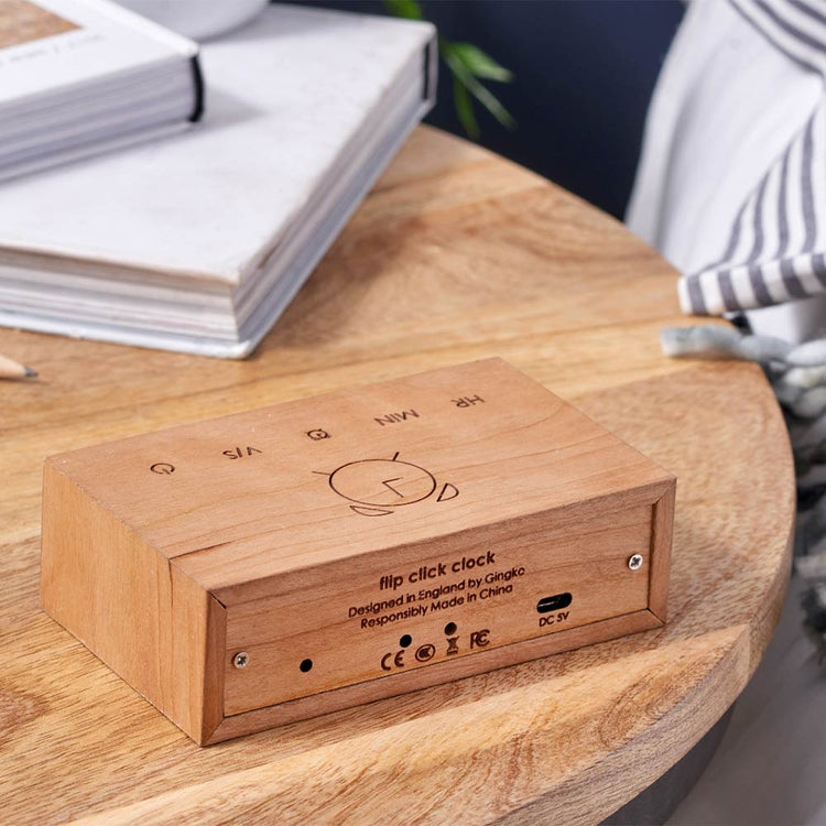 flip-click-clock-cherry3.jpg