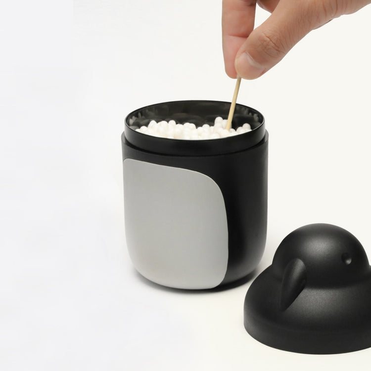penguin-container3.jpg